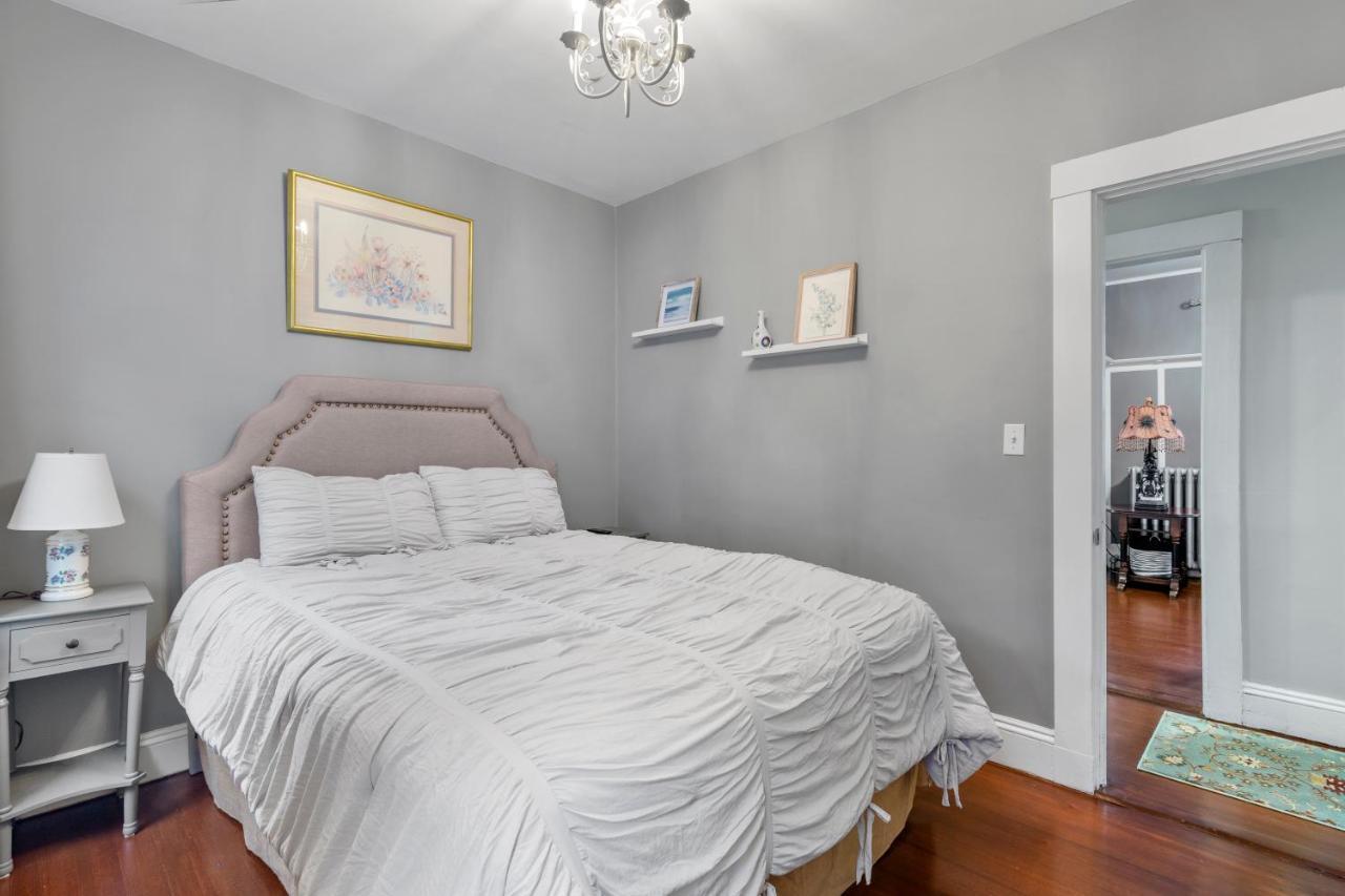 Bright & Spacious 2Br Apartment, Mins From Downtown Boston, Parking Bagian luar foto