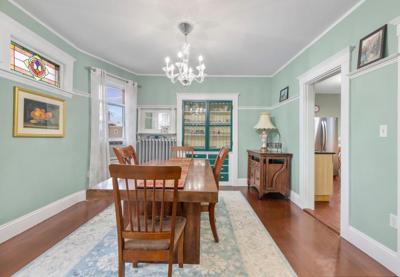 Bright & Spacious 2Br Apartment, Mins From Downtown Boston, Parking Bagian luar foto